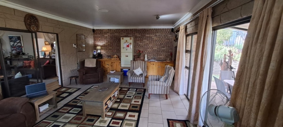 15 Bedroom Property for Sale in Kellys View Free State